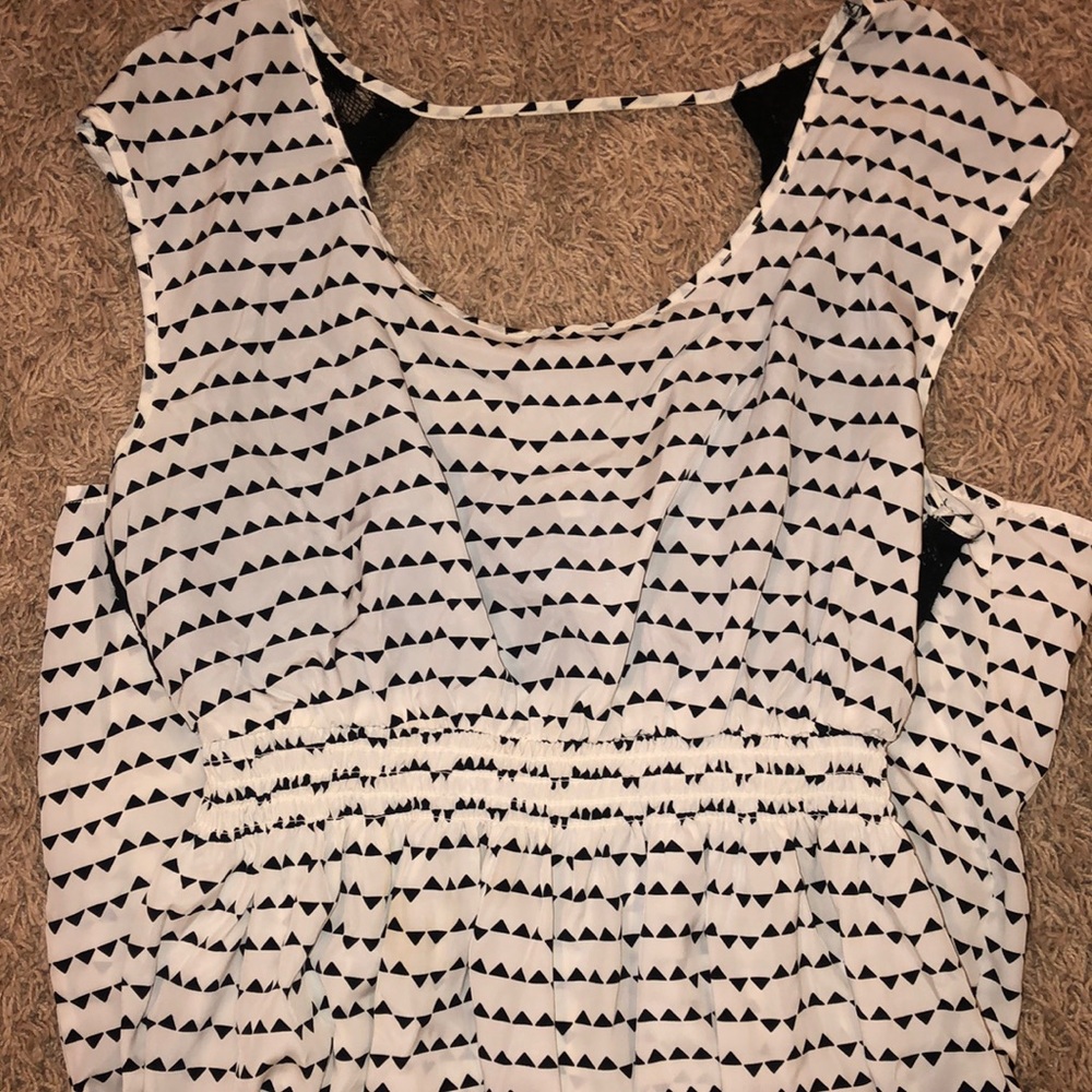 Dress - Picture 3 of 7